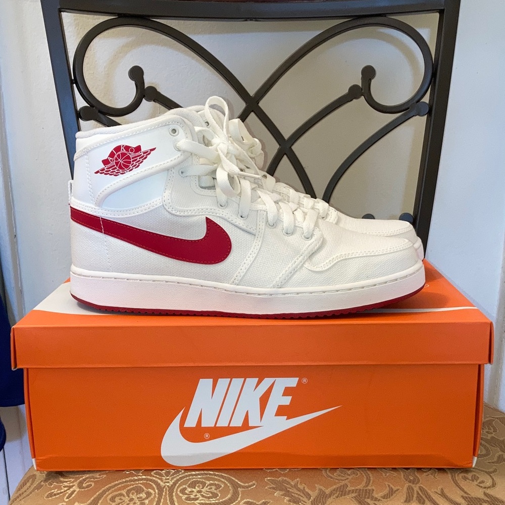 Air Jordan 1 KO High OG SAIL/VARSITY RED  SZ 9